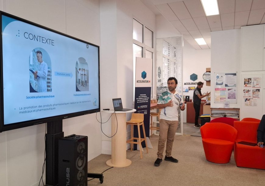 Présentation du CRM Bird Notes à Accelerateur M - Marseille